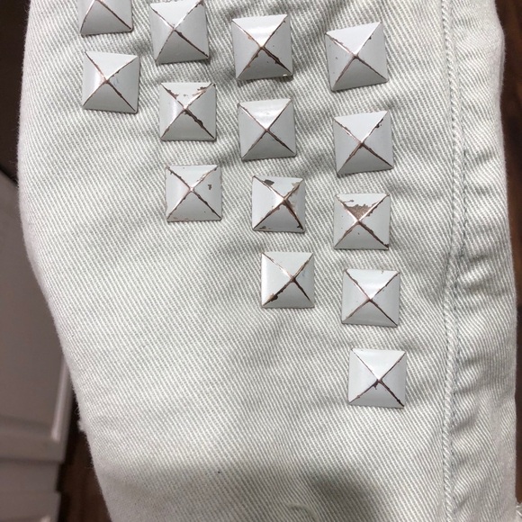 Cheeky BDG cutoff shorts - Picture 5 of 5